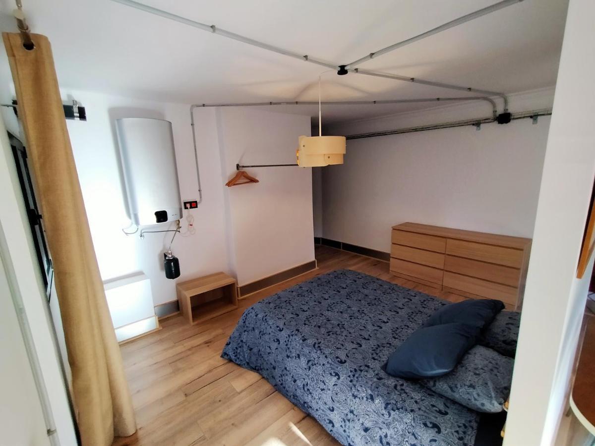 Lotila Flats Mieres Apartamento Mieres  Exterior foto