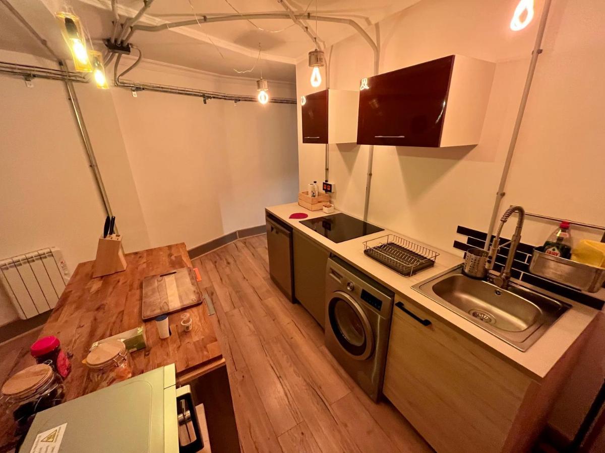 Lotila Flats Mieres Apartamento Mieres  Exterior foto